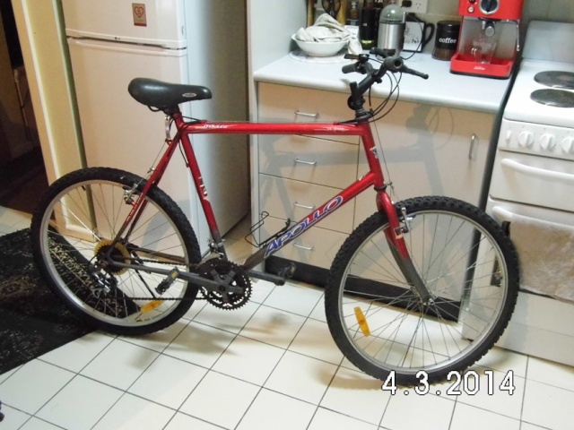 Apollo himalaya hot sale mountain bike