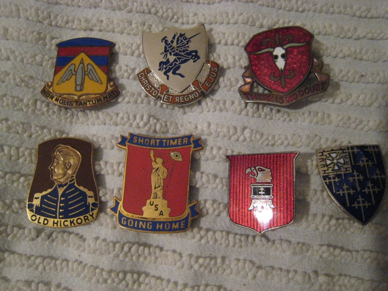 US crests ID please - Axis History Forum